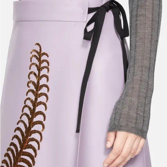 Prada sequin feather leather  A-line skirt - Picture 3 of 10